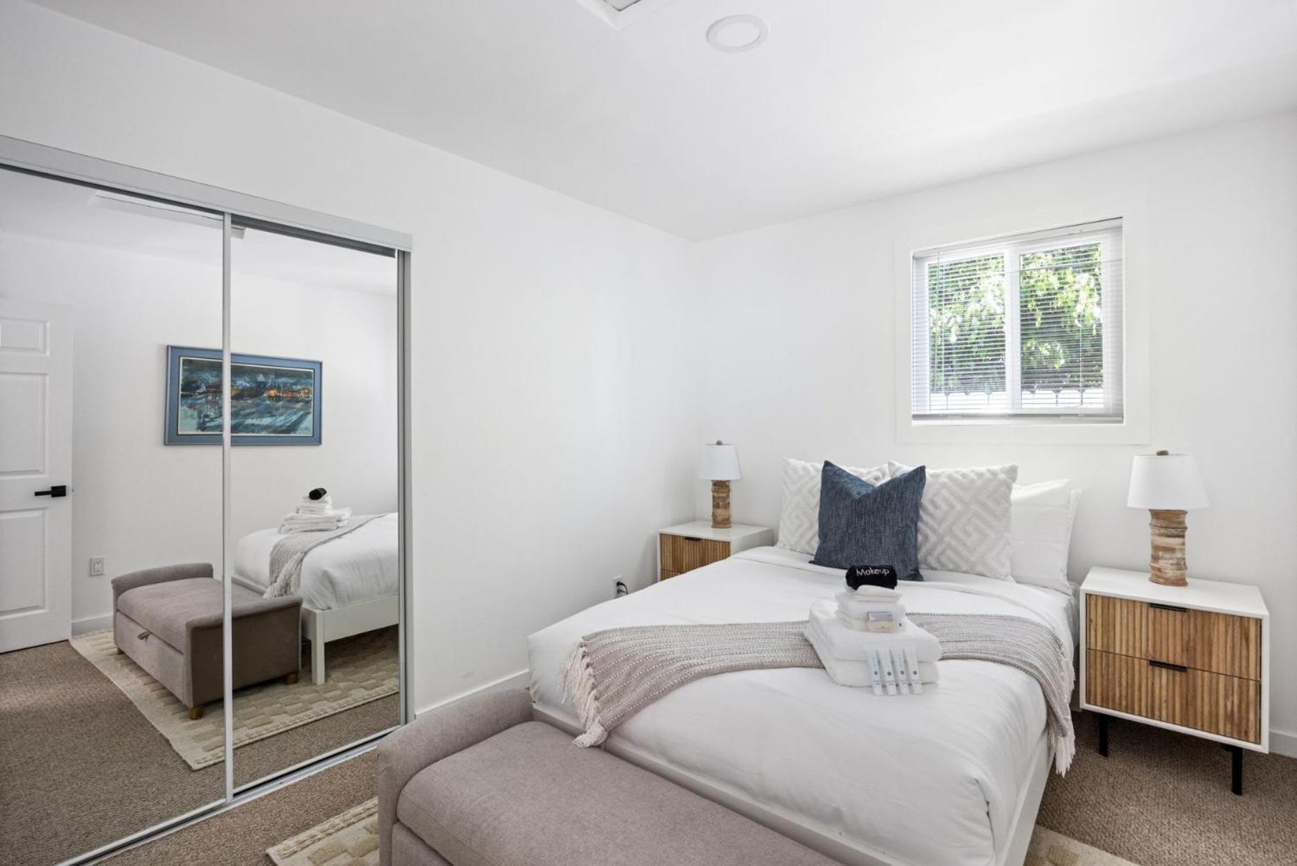 New Listing Culver Modern Retreat 4 Bed With Hébergement de vacances *