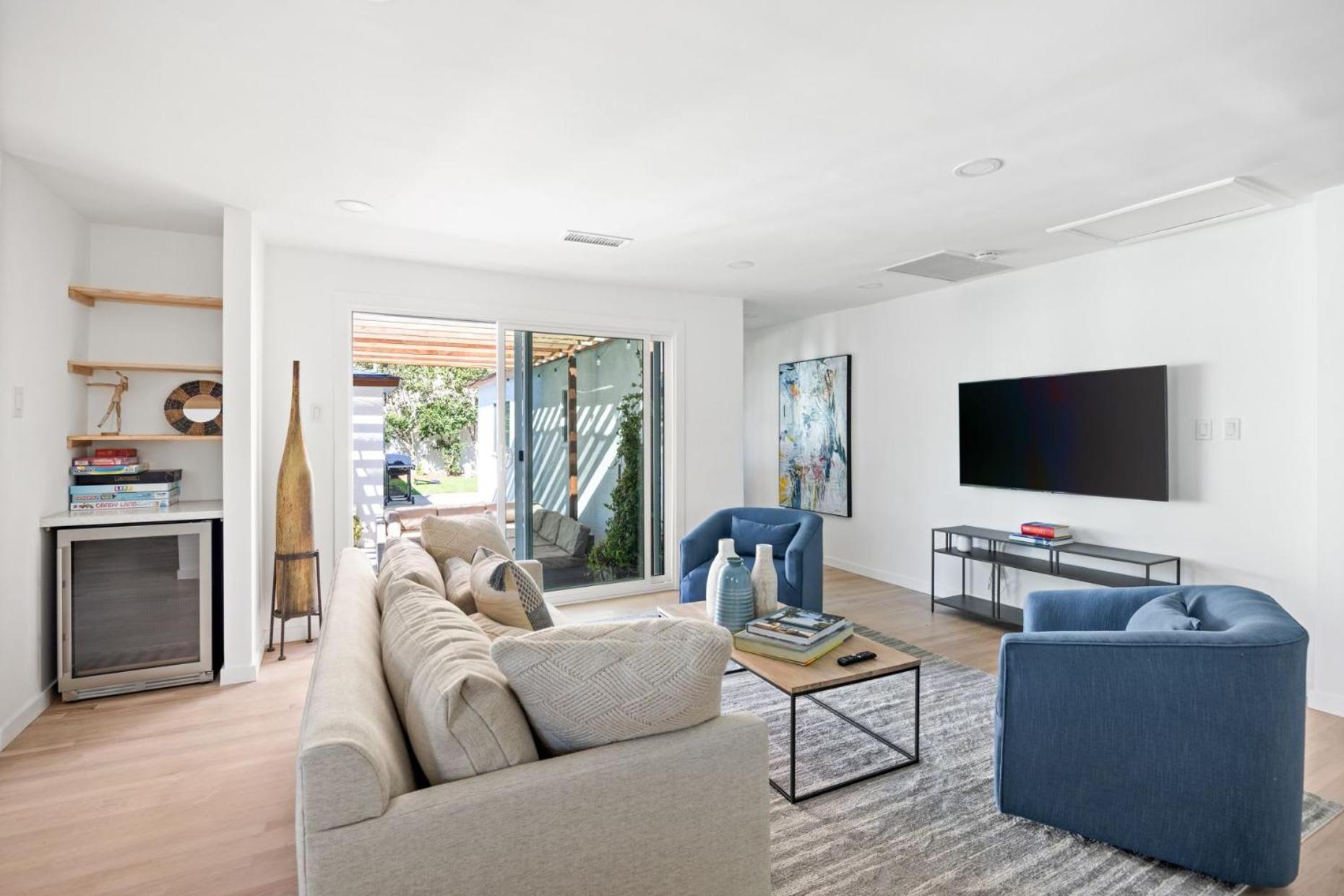 Hébergement de vacances New Listing Culver Modern Retreat 4 Bed With